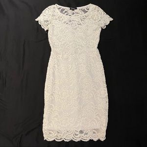 Ambiance Bodycon Lace Dress